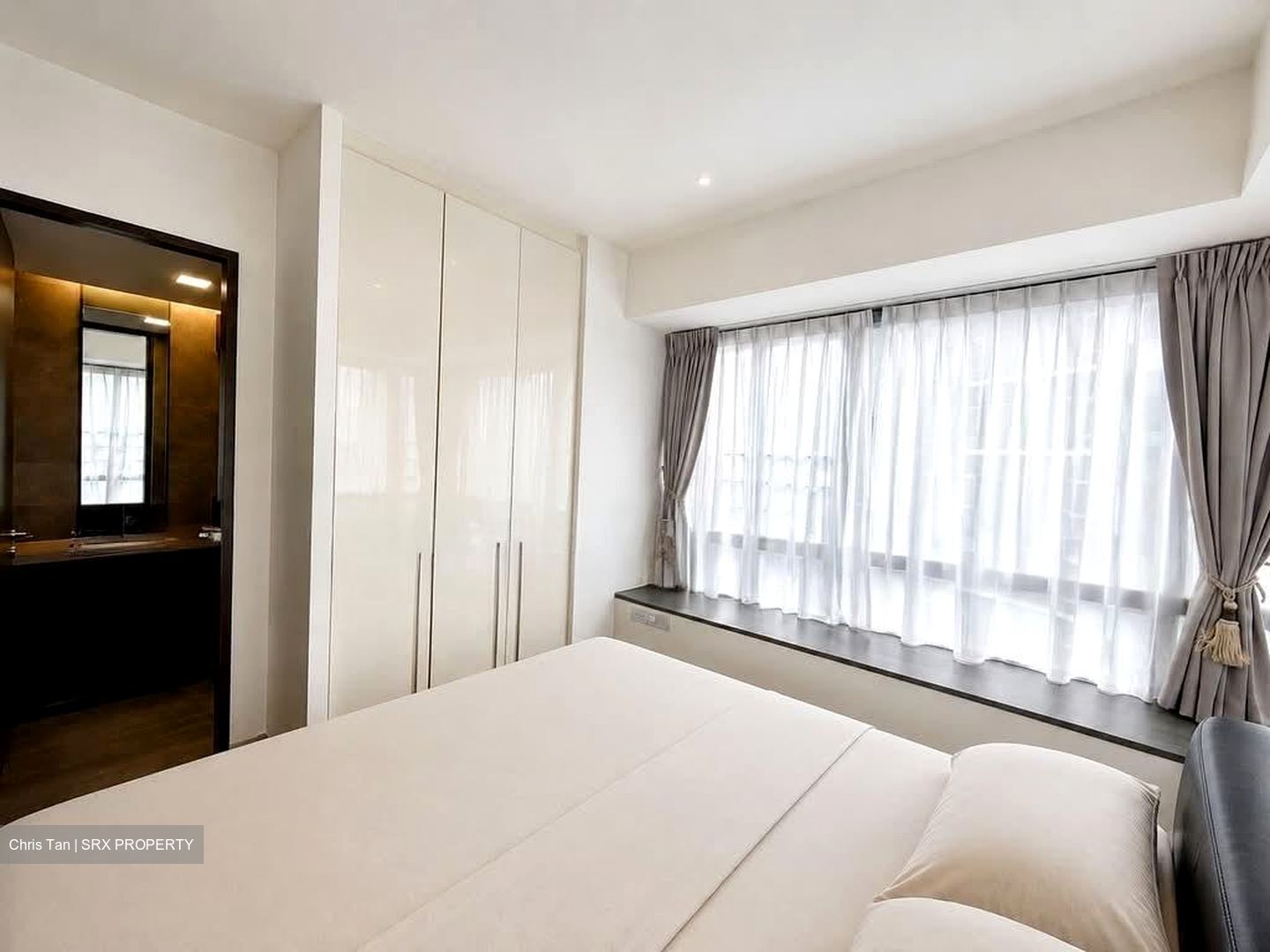 Skysuites@Anson (D2), Apartment #589753321
